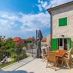 Vakantiehuis Beautiful In *