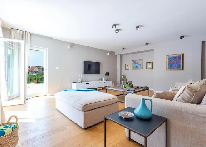 In With Wifi * Postira